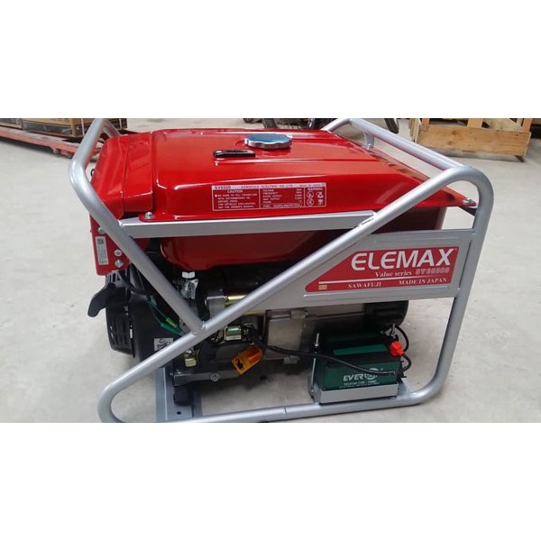 Máy Phát Điện Chạy Xăng 2.5KVA Elemax SV3300S 