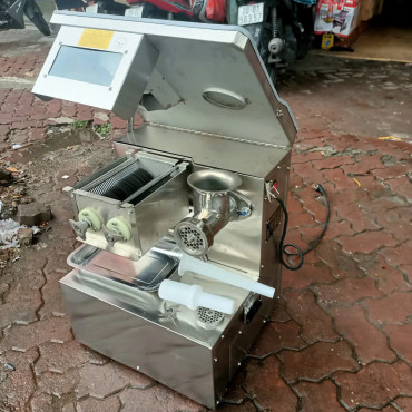 Máy xay thịt + thái thịt ZZY105 - 12 công nghệp