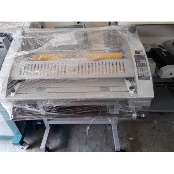Máy cán màng nhiệt FM-650 lô cao su